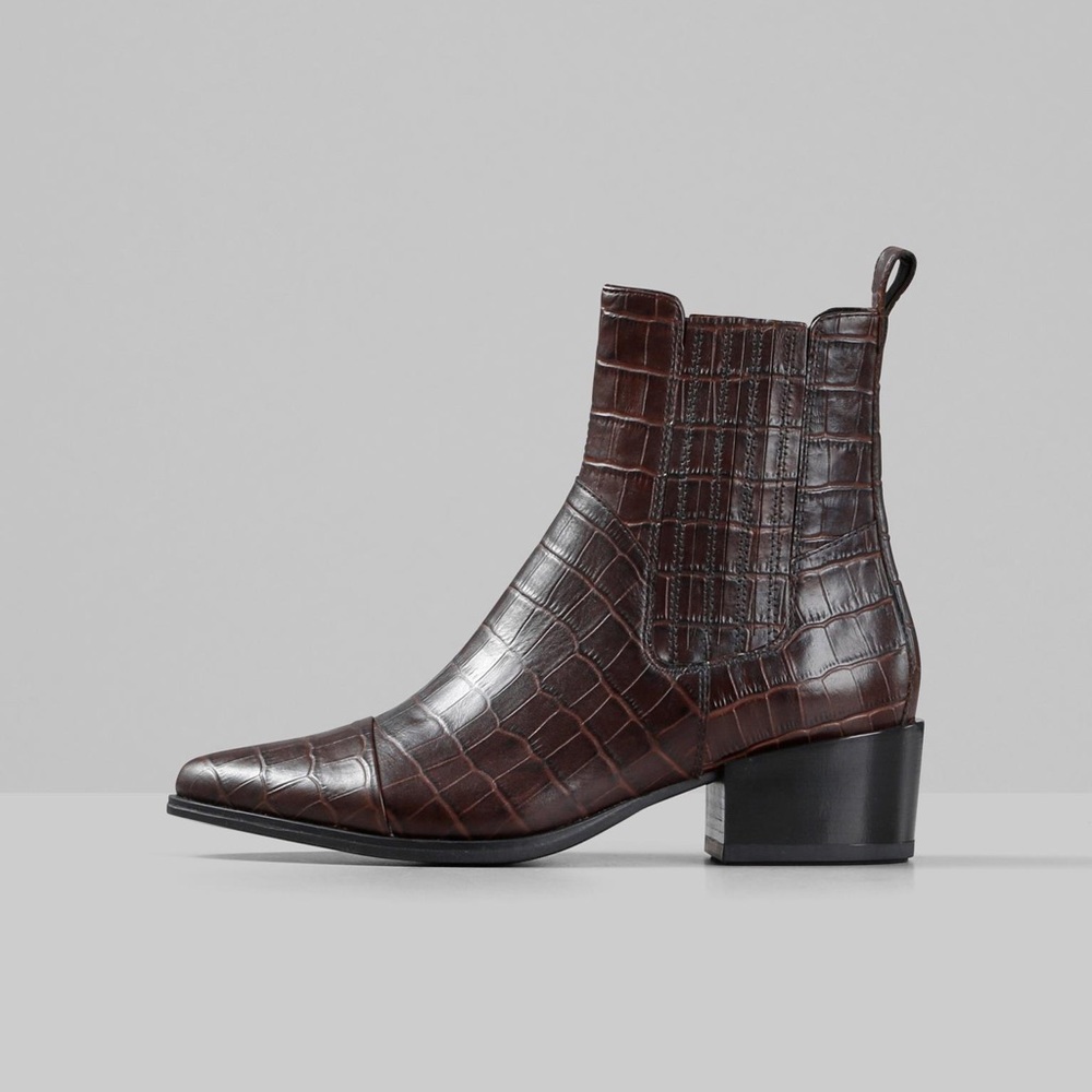 Vagabond boots